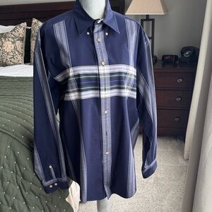 Tommy Hilfiger Men's Navy and White Striped Shirt